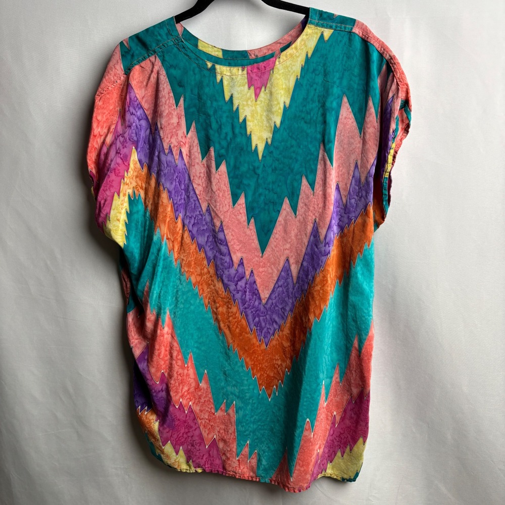 VTG Colorful Abstract Zig Zag Short Sleeve Top 80s Glamoratti Silky Festival